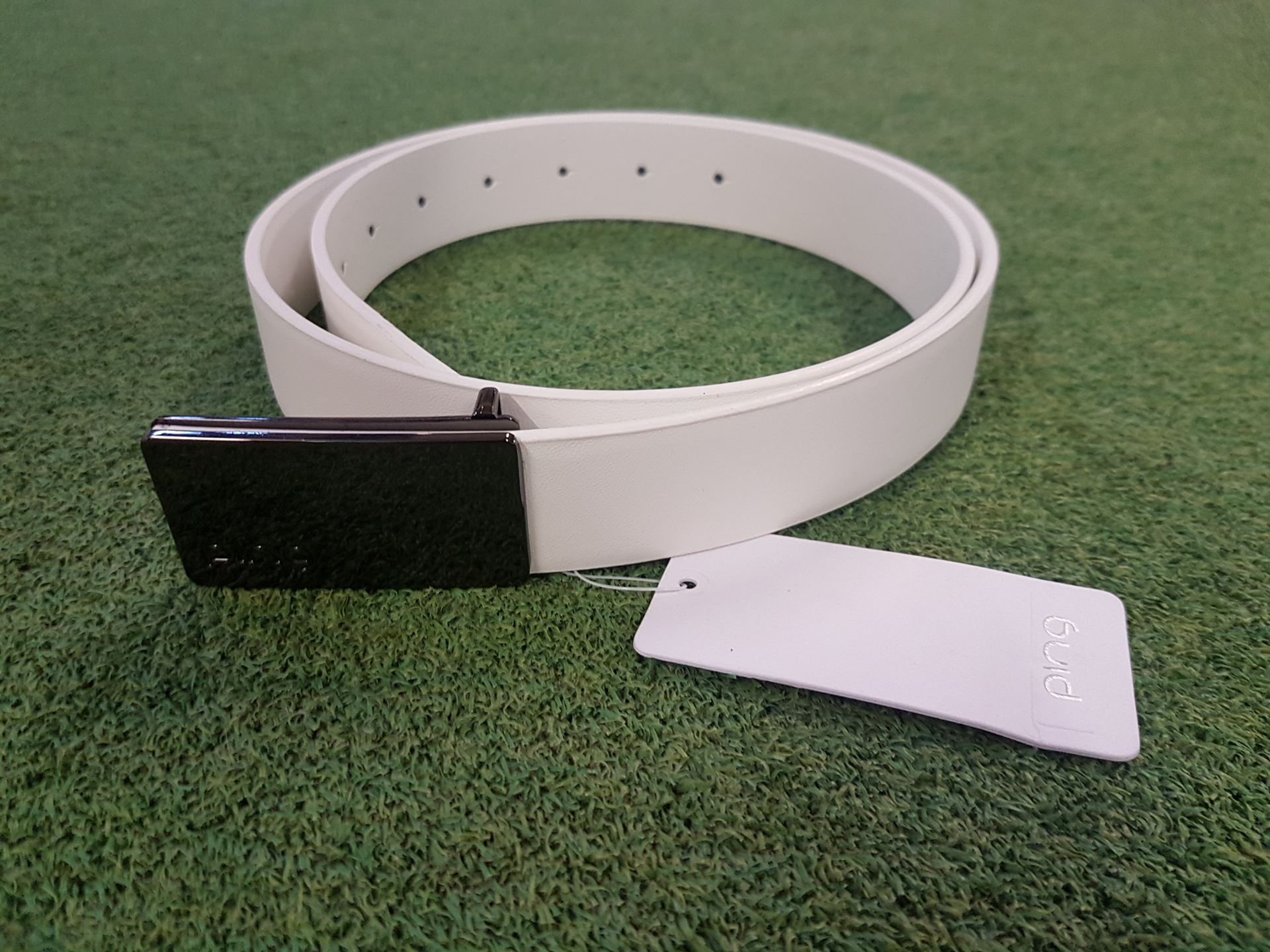 ladies white leather belt