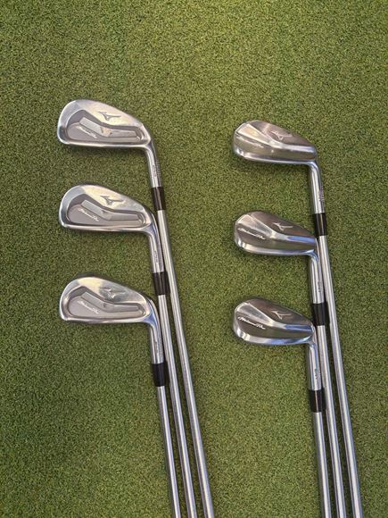Picture of Mizuno Forged Pro 241/243 Combo Iron Set - 5-PW - Firm Steel - Preowned - 19371909